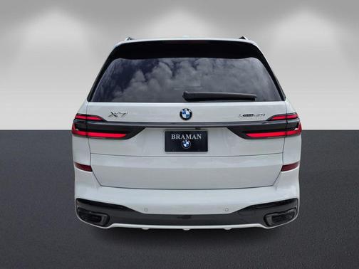Alpine White 2024 BMW X7 xDrive40i