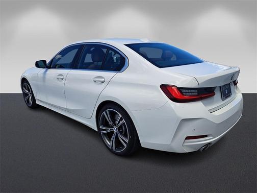 2024 BMW 330 i