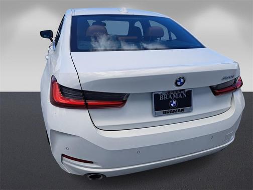 2024 BMW 330 i