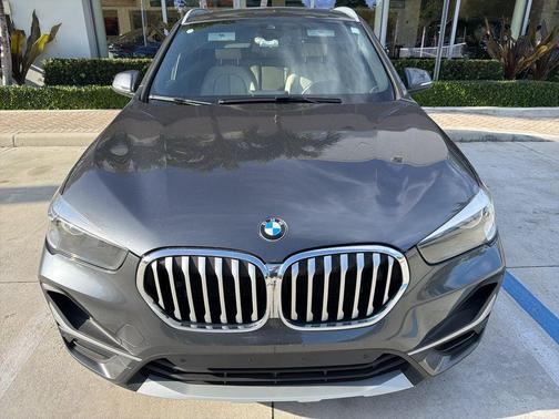 Mineral Gray Metallic 2020 BMW X1 xDrive28i