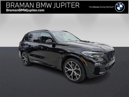 2021 BMW X5 M50i