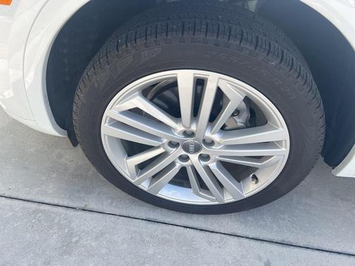 2019 Audi Q5 2.0T Premium Plus
