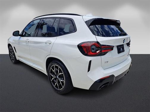 2023 BMW X3 M40i
