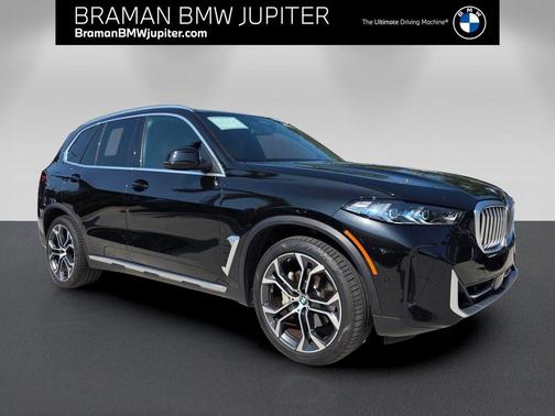 Black Sapphire Metallic 2025 BMW X5 sDrive40i
