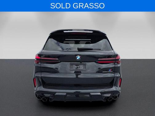 Black Sapphire Metallic 2026 BMW X5 M Competition