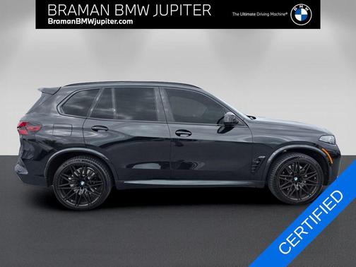 Black Sapphire Metallic 2026 BMW X5 M Competition