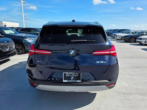 Tanzanite Blue II Metallic 2026 BMW X3 30 xDrive