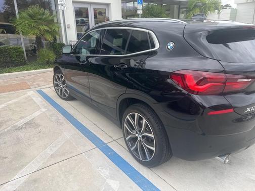 2023 BMW X2 sDrive28i