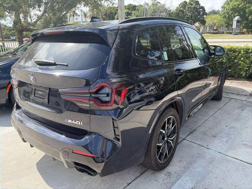 Carbon Black Metallic 2023 BMW X3 M40i