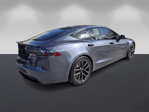2021 Tesla Model S Plaid