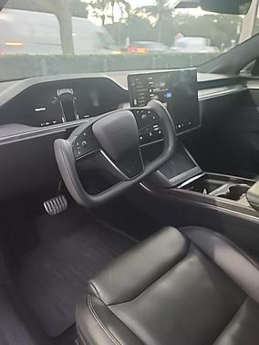 2021 Tesla Model S Plaid