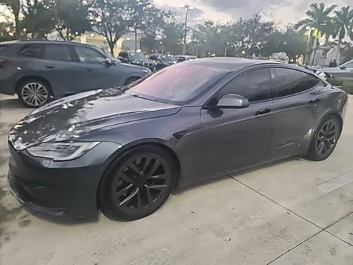 2021 Tesla Model S Plaid