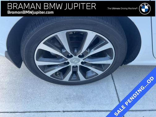 2020 Hyundai Elantra GT Base