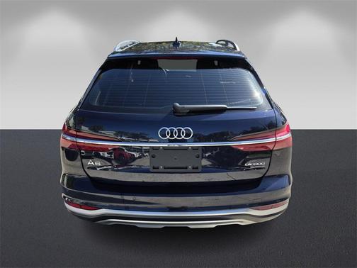 2022 Audi A6 allroad 55 quattro Premium Plus