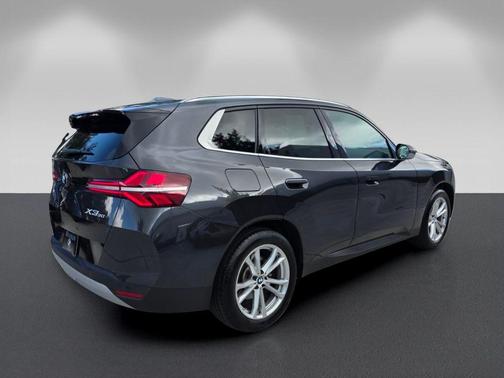 Dark Graphite Metallic 2025 BMW X3 30 xDrive