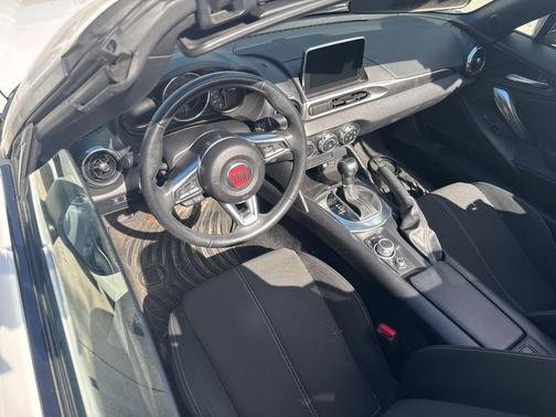 2020 FIAT 124 Spider Classica