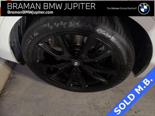 2023 BMW X7 xDrive40i