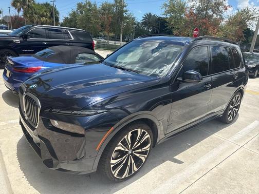 2024 BMW X7 xDrive40i