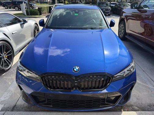 Portimao Blue Metallic 2023 BMW 330 i