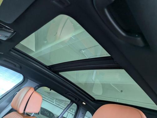 Gray Metallic 2026 BMW X5 xDrive40i