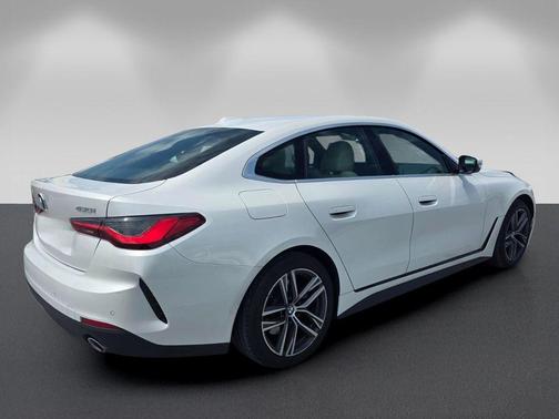 Mineral White Metallic 2024 BMW 430 Gran Coupe i