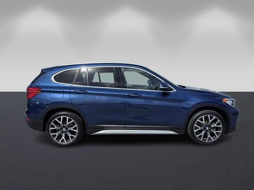 Phytonic Blue Metallic 2021 BMW X1 sDrive28i