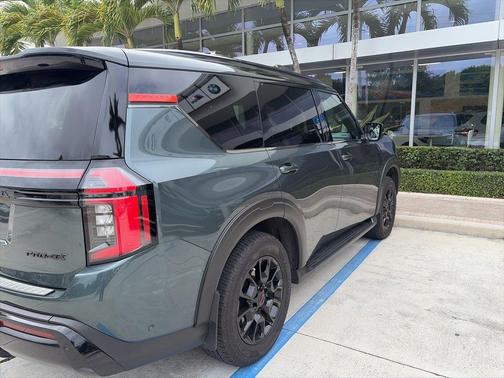 2t Alpine Metal 2025 Nissan Armada PRO-4X