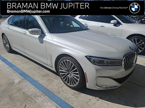 2021 BMW 740 i