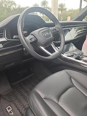 2025 Audi Q7 45 Premium Plus
