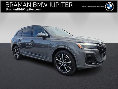 2025 Audi Q7 45 Premium Plus