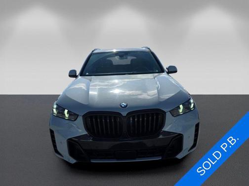Brooklyn Gray Metallic 2024 BMW X5 xDrive40i