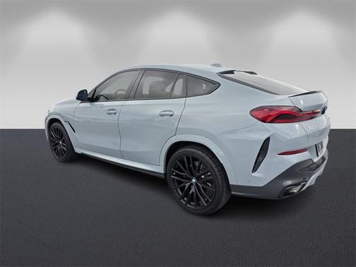 2024 BMW X6 xDrive40i