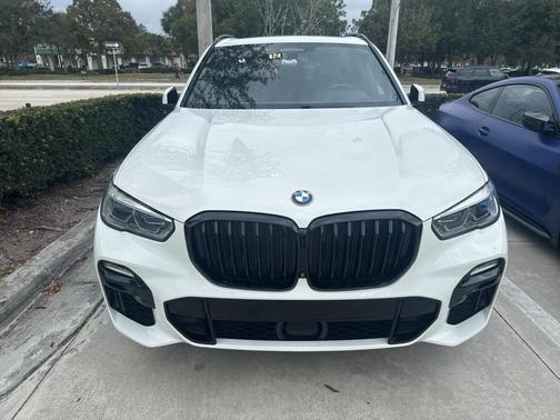 2020 BMW X5 M50i