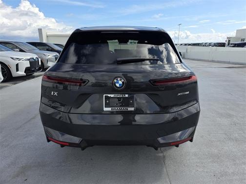 2026 BMW iX xDrive60