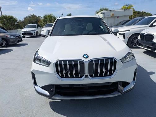 2025 BMW X1 xDrive28i