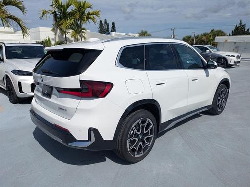 2025 BMW X1 xDrive28i