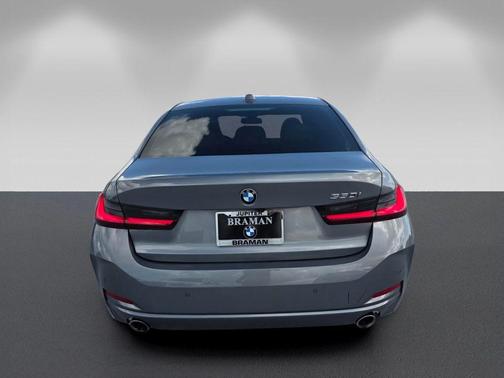 Skyscraper Gray Metallic 2024 BMW 330 i