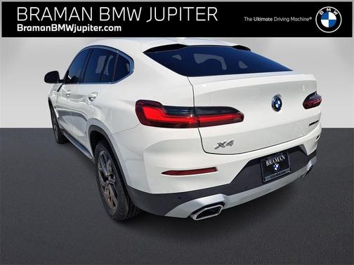 2023 BMW X4 xDrive30i