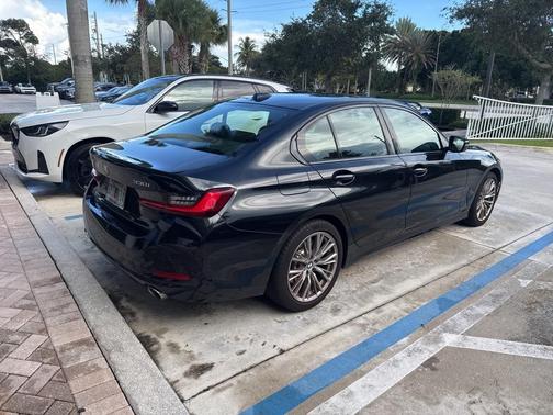 2023 BMW 330 i