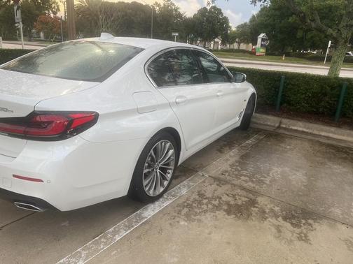 2023 BMW 530e 530e