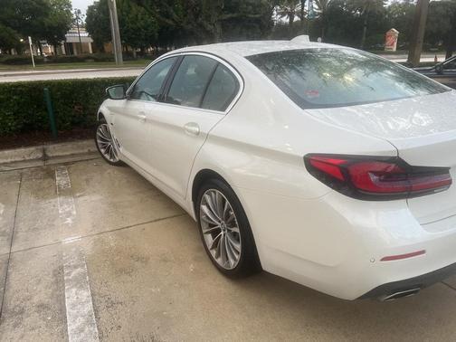 2023 BMW 530e 530e