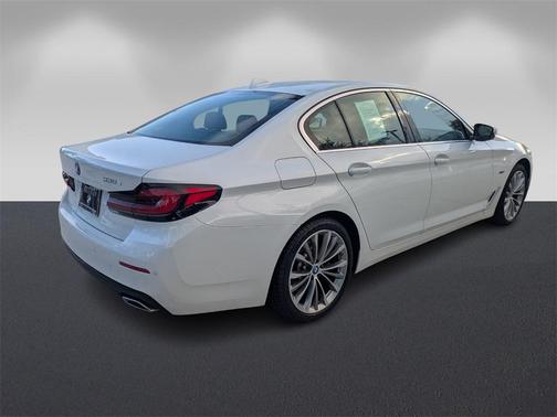 2023 BMW 530e 530e