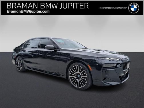 2023 BMW 740 i