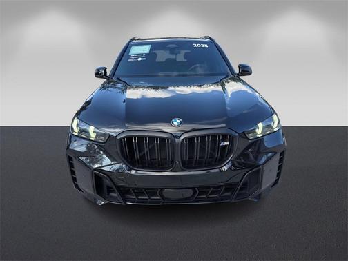 2025 BMW X5 M60i