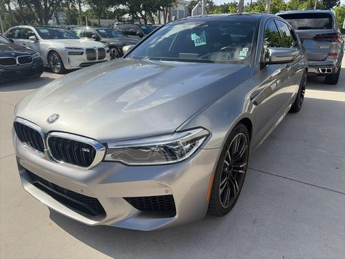 Donington Gray Metallic 2018 BMW M5 Base