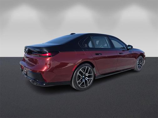 2023 BMW 760 760i xDrive