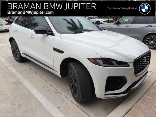 2024 Jaguar F-PACE P250 R-Dynamic S