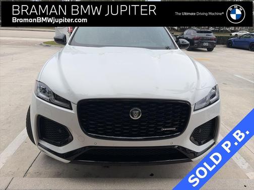 2024 Jaguar F-PACE P250 R-Dynamic S