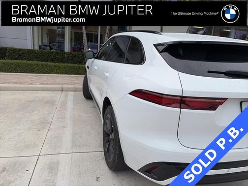 2024 Jaguar F-PACE P250 R-Dynamic S