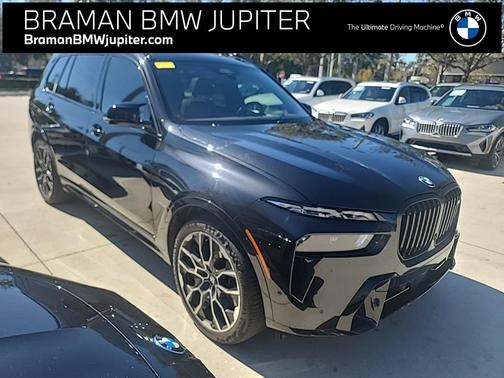 2024 BMW X7 M60i